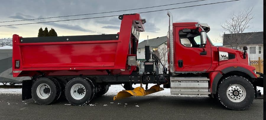 15 ft tandem axle truck